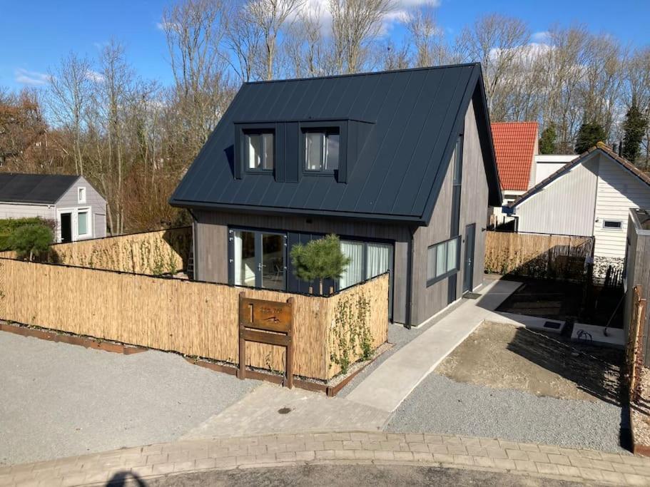 Vakantiewoning 1 Aan Zee, 400 Meter Van Het Strand Zoutelande Bagian luar foto