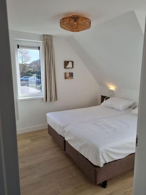 Vakantiewoning 1 Aan Zee, 400 Meter Van Het Strand Zoutelande Bagian luar foto